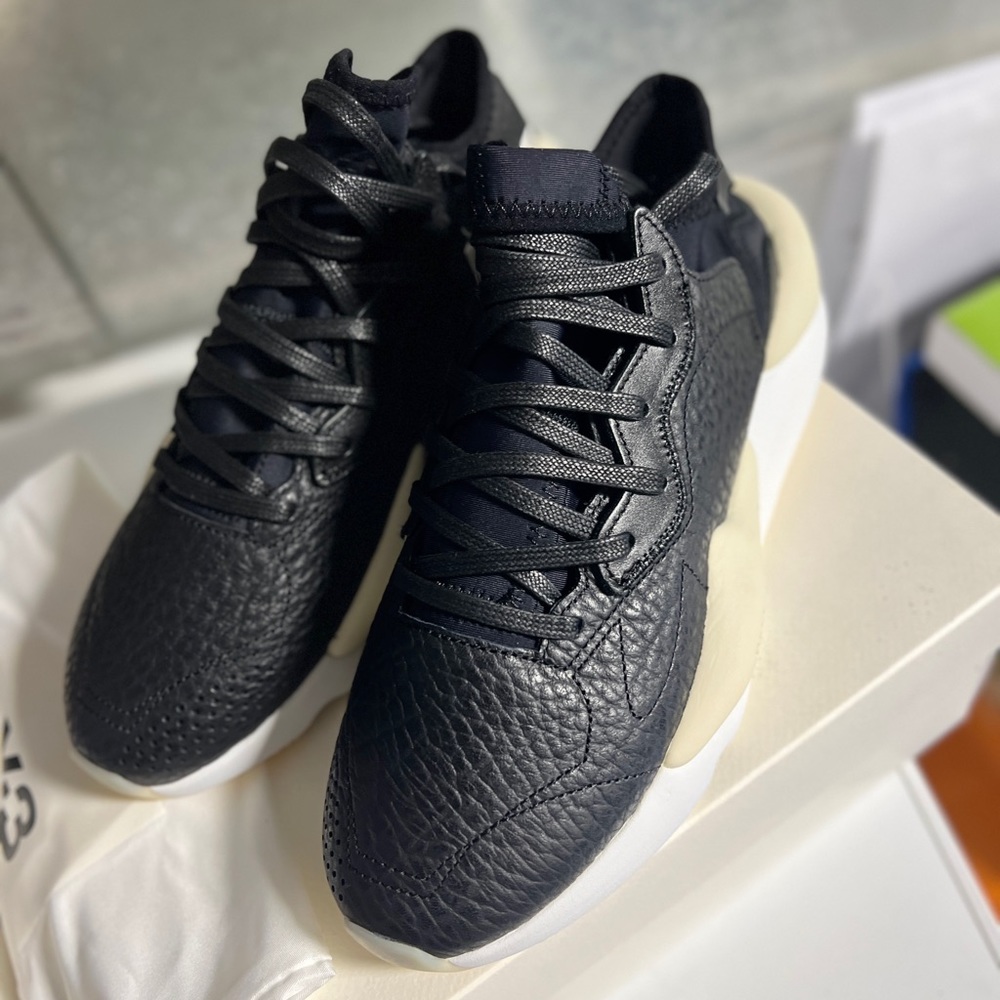 Brand new Y3 sneaker